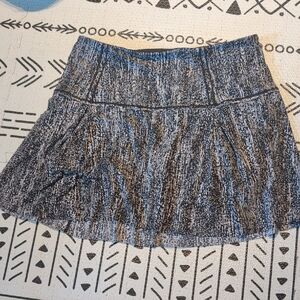 Lululemon Golf Skirt Size 6